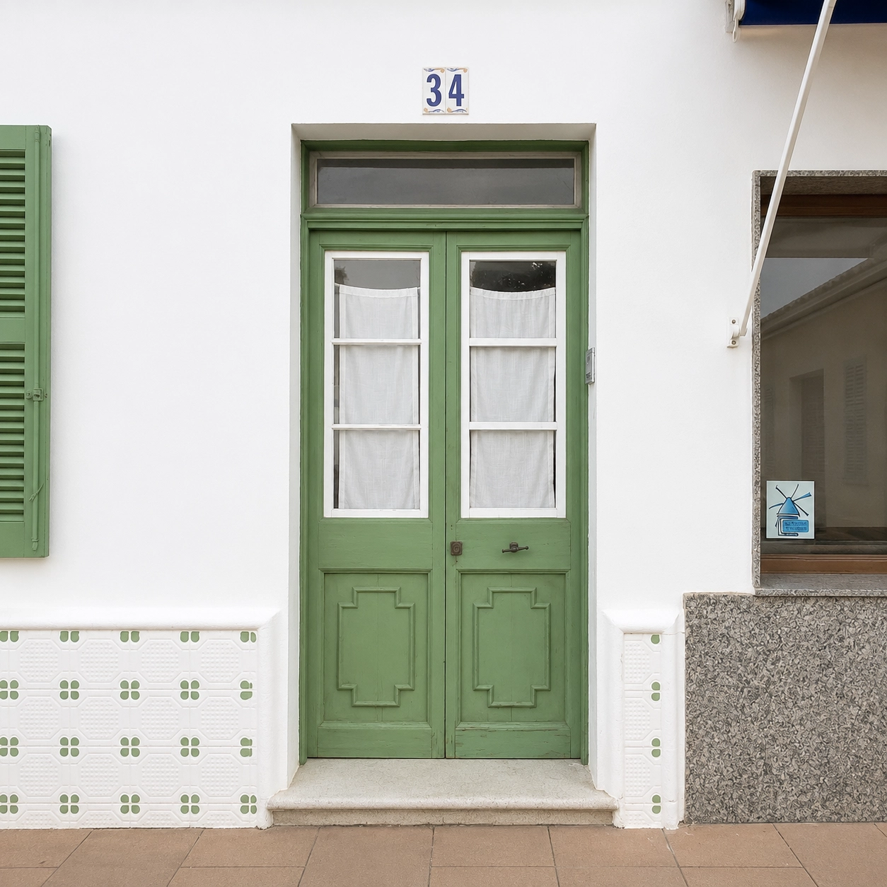 Doors of Sant Lluís